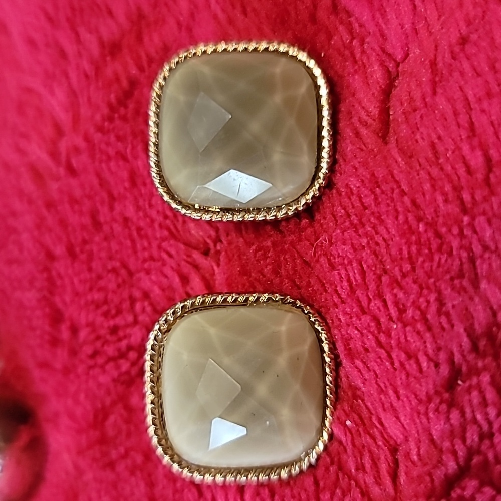 Set Of 2 Olive Green Square Earrings and Olive Stone Stud Earrings  (16)